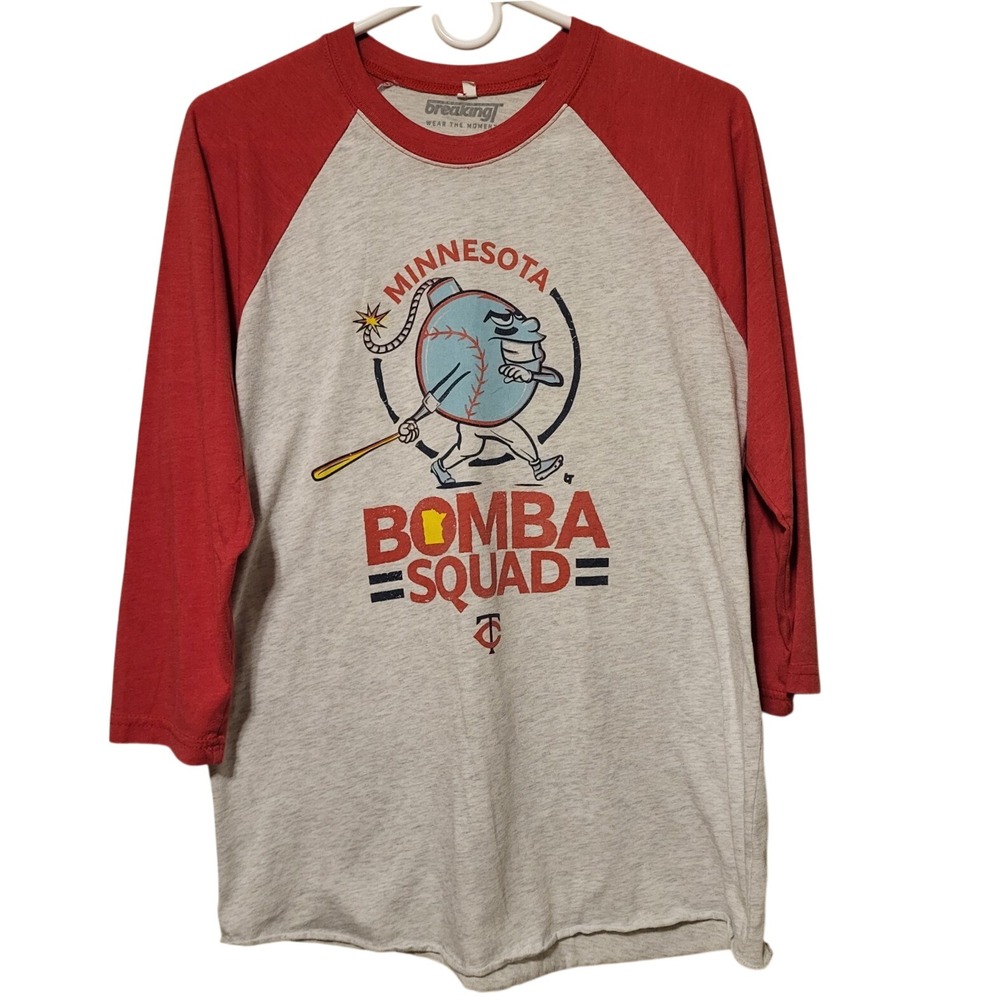BREAKING T Minnesota Twins MLB Baseball‎ Men MED T-Shirt Shirt Red Bomba Squad